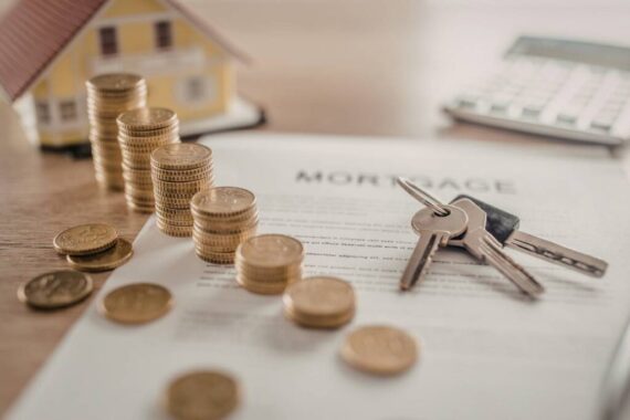 Mortgage broker Perth — Strawberry Finance hero