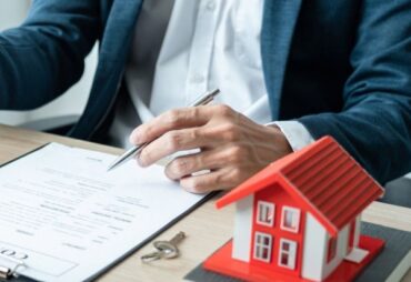 Investment property loan broker in Sydney - APW Finance guide to Sydney investor loans negative gearing 2027 interest only loans